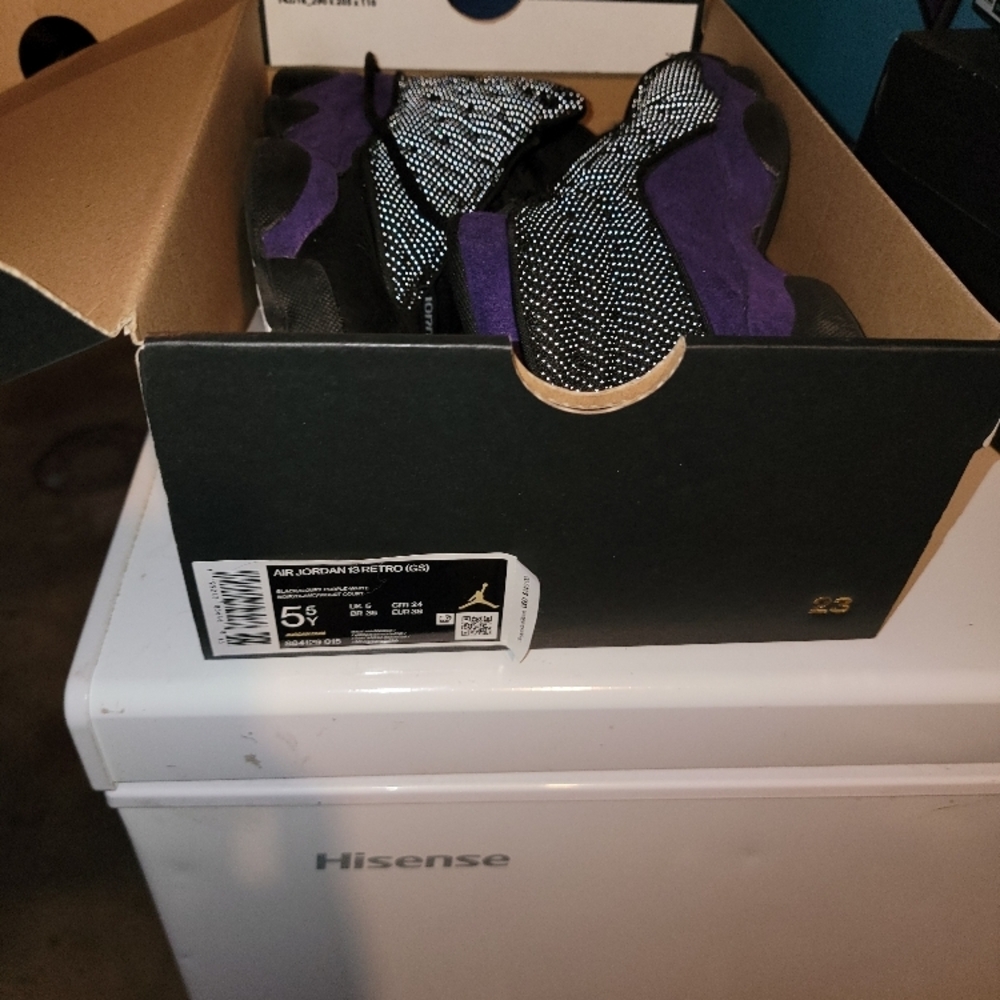 Air Jordan Retro 13 GS Black Purple